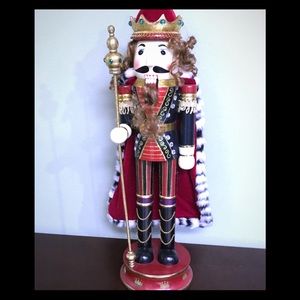BOMBAY COMPANY 24 “ REGAL  SOLDIER NUTCRACKER